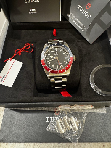 Tudor black bay gmt - tudor,