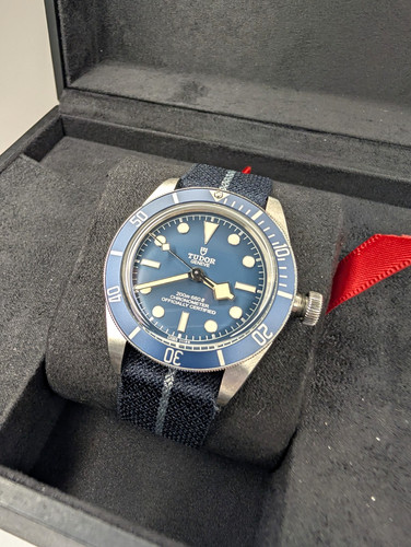 Tudor black bay fifty - tudor,