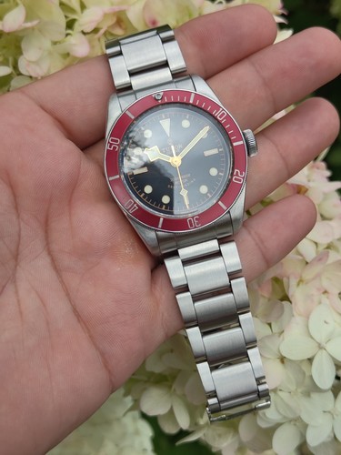 Tudor black bay - tudor, automatic