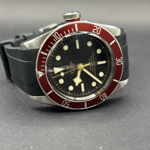 Tudor black bay - tudor,