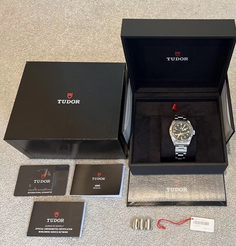 Tudor black bay - pro, men's