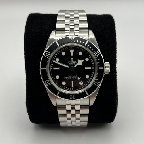 Tudor black bay monochrome - bay,