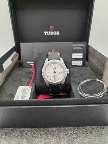 Tudor black bay snow white - tudor,