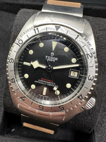 Tudor 70150 black bay - p01, 42mm