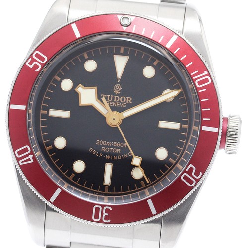 Tudor heritage black - heritage, bay