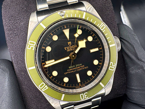 Tudor black bay - tudor,