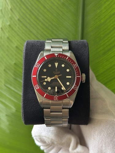 Tudor black bay burgundy - bay, 41