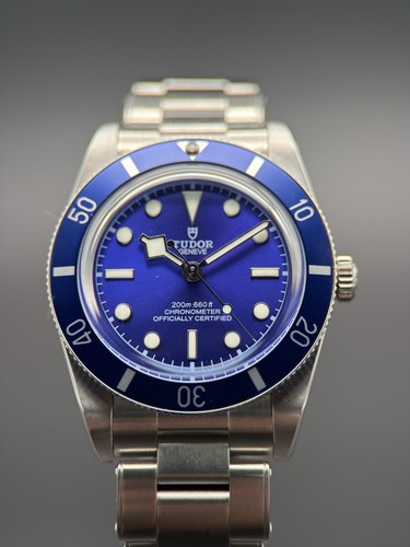 Tudor black bay - black,