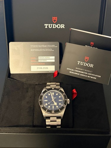 Tudor black bay - tudor,