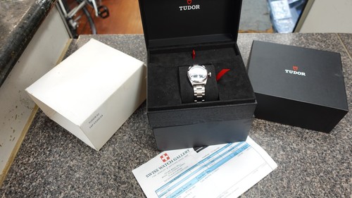 Tudor black bay - bay, 32