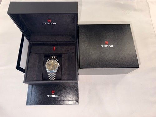 Tudor black bay m79680 - tudor,