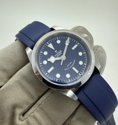 Tudor black bay - bay, 36mm