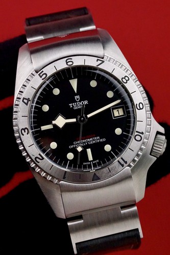 Tudor black bay - black,