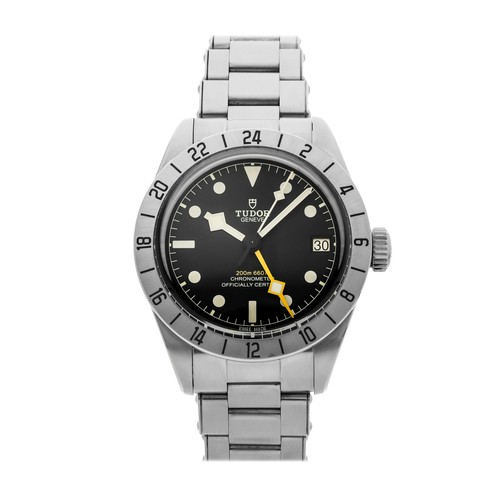 Tudor black bay pro steel - black,