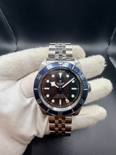 2018 tudor black - black, 41