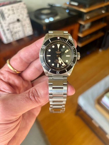 Tudor black bay 79220n smiley - black,