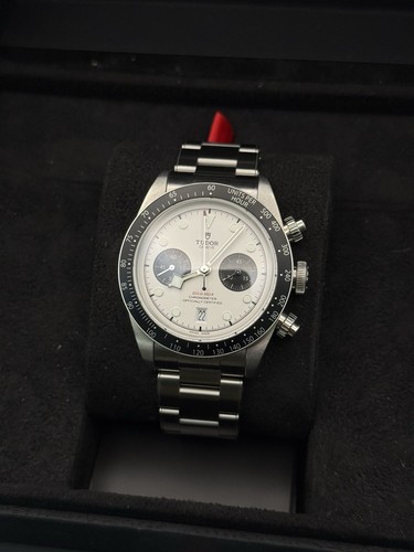 Tudor black bay - black, chrono
