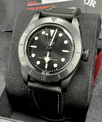Tudor black bay - tudor, ceramic