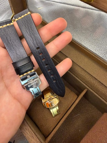 22mm tudor black leather - 22mm,