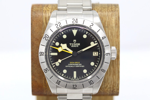 Tudor black bay - tudor, 39mm